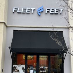 Fleet Feet Meridian is locally owned and operated. We are based in The Village at Meridian and offer free 3D foot and gait assessments.