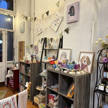 Miss Daisy's - Baby & kid - Home Decor Near Me - Syracuse, New York Miss Daisy's - Baby & kid - Home Decor Near Me - Syracuse, New York