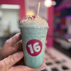16 Handles - Make Your Own Shake