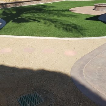 Ultrascape Design & Landscaping - Stones, decomposed granite and concrete mowstrip/curb installed - Landscaping Near Me - Riverside, California Ultrascape Design & Landscaping - Stones, decomposed granite and concrete mowstrip/curb installed - Landscaping Near Me - Riverside, California