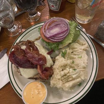 The Killarney - chicken sandwich - Burgers Near Me - Ludlow, Vermont