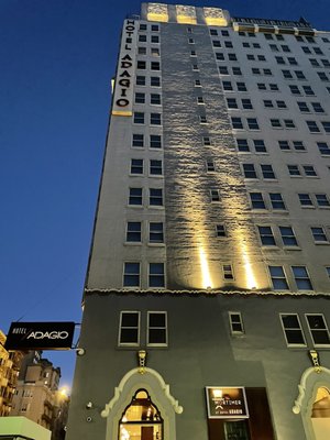 Hotel Adagio, Autograph Collection by null
