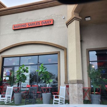 Vasker’s Bakery Cafe - Some outdoor seating - Bakeries Near Me - Las Vegas, Nevada Vasker’s Bakery Cafe - Some outdoor seating - Bakeries Near Me - Las Vegas, Nevada