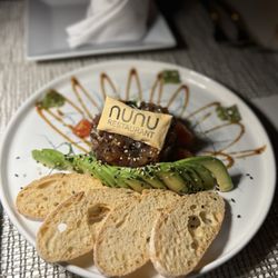Nunu Restaurant - tuna tartar