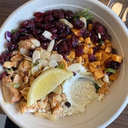 Thrive Kitchen - Thrive Sweet Potato Goat Cheese Bowl