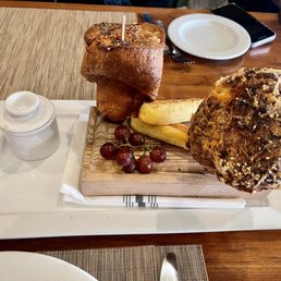Bread Service