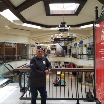 The Oaks - His birthday 11.14. Here at the oaks mall - Shopping Centers Near Me - Thousand Oaks, California