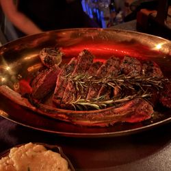 Gaslamp  - Wagyu tamahawk
