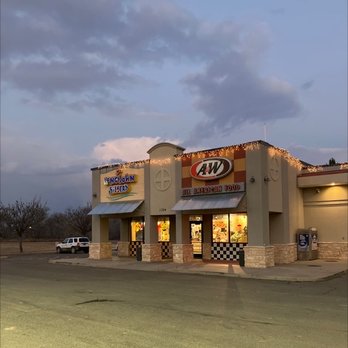 Phillips 66 - Food attached - Gas Stations Near Me - Belen, New Mexico