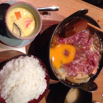 德美壽司 - Beef in Mini Hot-Pot - Japanese Near Me - Hong Kong, HK