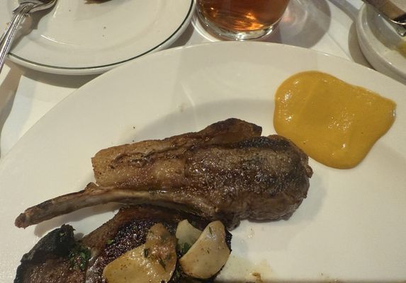 Guinea Grill by null Guinea Grill by null