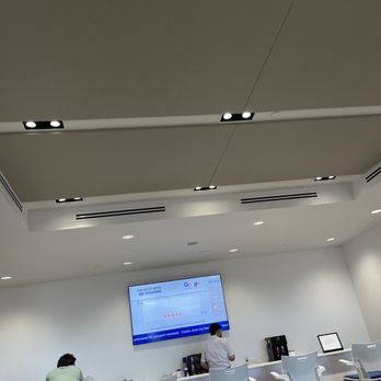 Don Valley North Hyundai - Car Dealers Near Me - Markham, Ontario Don Valley North Hyundai - Car Dealers Near Me - Markham, Ontario