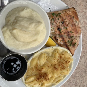 Treehouse Restaurant and Pub - Salmon with sides - Pubs Near Me - Atlanta, Georgia Treehouse Restaurant and Pub - Salmon with sides - Pubs Near Me - Atlanta, Georgia