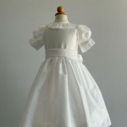 Mother Goose - Special Occasion
Taffeta Dress