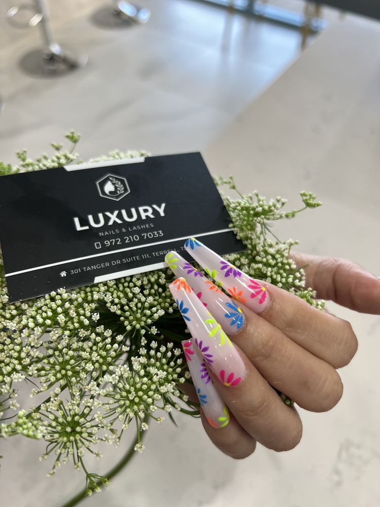 LUXURY NAILS AND LASHES Updated June 2024 301 Tanger Dr, Terrell