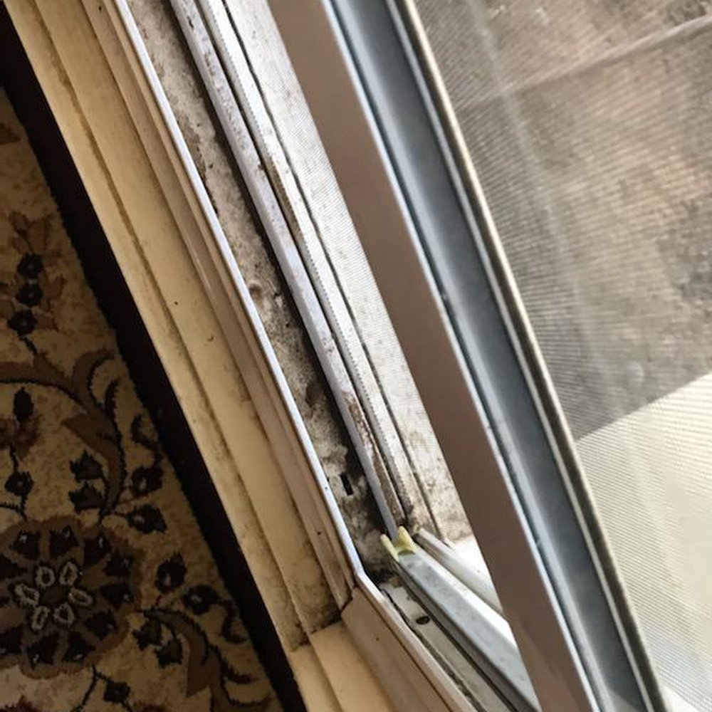 Hard Water Masters - Before - Window Washing Near Me - Sacramento, California Hard Water Masters - Before - Window Washing Near Me - Sacramento, California
