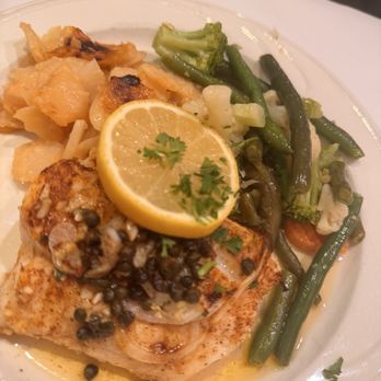 Centro Basco - salmon and veggies - Basque Near Me - Chino, California
