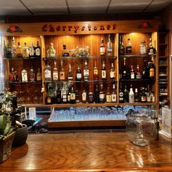 Cherrystones Grill & Grotto - Bar