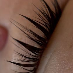 Xtravagant Lash & Brows - Medusa eyelash extensions