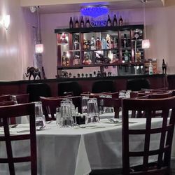 Taj Grill