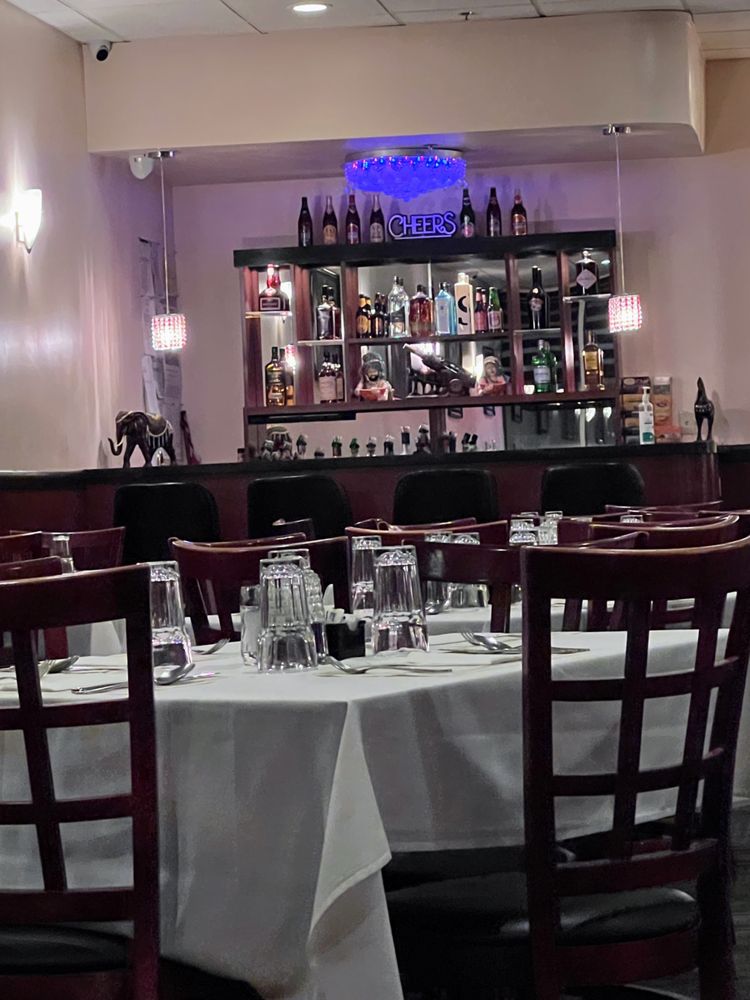 Taj Grill