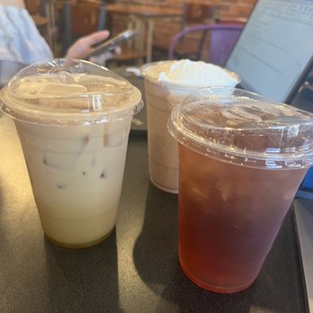 Great Bear Coffee - Golden chai, chocolate coffee cream, citrus tea - Coffee & Tea Near Me - Los Gatos, California Great Bear Coffee - Golden chai, chocolate coffee cream, citrus tea - Coffee & Tea Near Me - Los Gatos, California