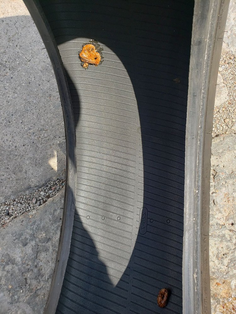 HERNANDEZ TIRE SHOP Updated September 2024 4401 W Cermak Rd