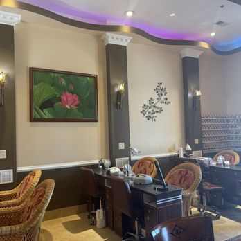 Classy Nails & Spa - Nail Salons Near Me - Lombard, Illinois