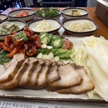 Dong Nae Gil - Combo special #64: cabbage wraps w/ steamed pork & kimchi + kimchi stew - Korean Near Me - Gardena, California Dong Nae Gil - Combo special #64: cabbage wraps w/ steamed pork & kimchi + kimchi stew - Korean Near Me - Gardena, California