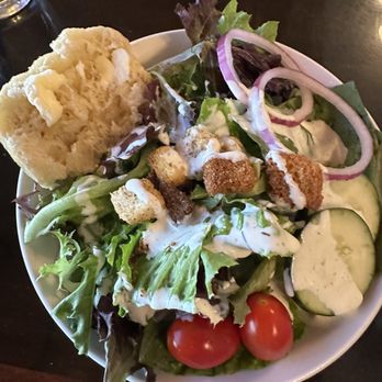 Fargo's Steak House - Dinner salad & roll - Steakhouses Near Me - Payson, Arizona
