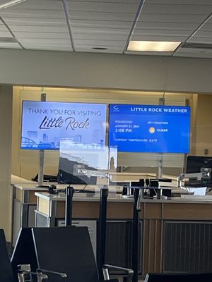 Bill and Hillary Clinton National Airport by null