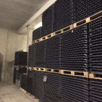 Bertha - Wineries Near Me - Can Batista, B