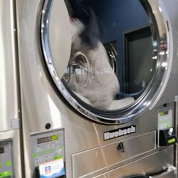 Laundry House - Dryer machine