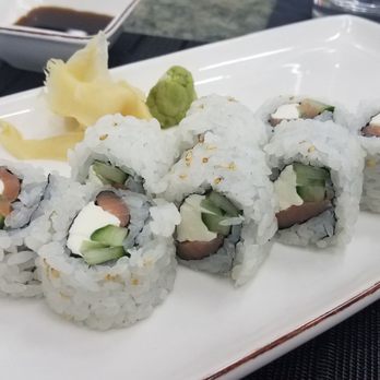 Wicker Park Sushi - Philadelphia roll - Sushi Bars Near Me - Chicago, Illinois Wicker Park Sushi - Philadelphia roll - Sushi Bars Near Me - Chicago, Illinois
