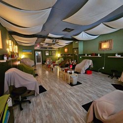 Manchester Acupuncture Studio - Merrimack - Inside the treatment room in Merrimack