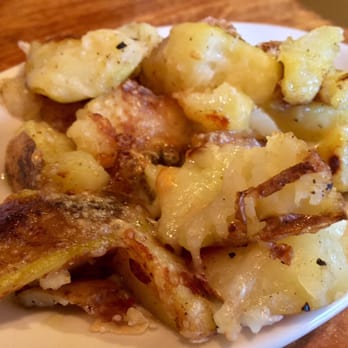Elements Restaurant - Smashed Potato with Swiss Cheese and Truffle Oil - Willem's on Main - Breakfast & Brunch Near Me - Vancouver, Washington