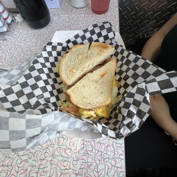 Beeps Fast Food - Turkey Sausage and Egg Breakfast Sandwich - Fast Food Near Me - Van Nuys, California Beeps Fast Food - Turkey Sausage and Egg Breakfast Sandwich - Fast Food Near Me - Van Nuys, California