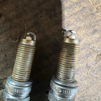 Auto DRS - Bad plug vs good plug - Auto Repair Near Me - Knightdale, North Carolina Auto DRS - Bad plug vs good plug - Auto Repair Near Me - Knightdale, North Carolina