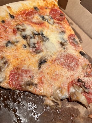 Vinny's Pizza by null