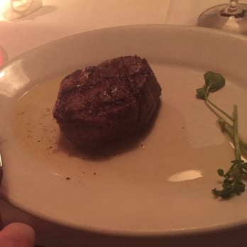 Lewnes' Steakhouse - Petite filet - Steakhouses Near Me - Annapolis, Maryland Lewnes' Steakhouse - Petite filet - Steakhouses Near Me - Annapolis, Maryland