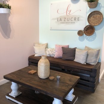 La Zucre Cake Boutique - Cupcakes Near Me - Orlando, Florida