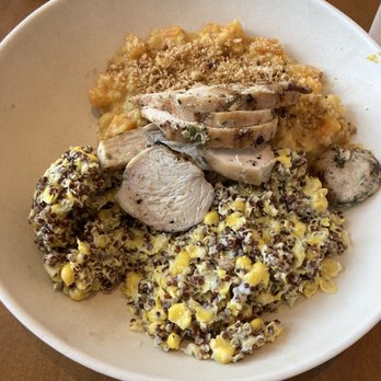 Flower Child - Chicken - Salad Near Me - Fort Worth, Texas