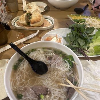 Pho Hut & Grill - Pho and the burger - Vietnamese Near Me - San Diego, California Pho Hut & Grill - Pho and the burger - Vietnamese Near Me - San Diego, California