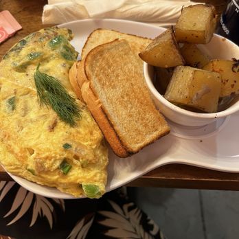 Two Chicks Café - CBD - Breakfast & Brunch Near Me - New Orleans, Louisiana Two Chicks Café - CBD - Breakfast & Brunch Near Me - New Orleans, Louisiana