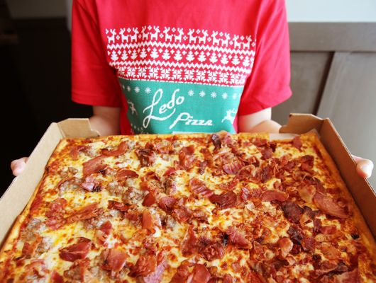 Ledo Pizza by null