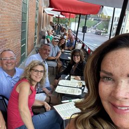 Our golf group of 16 took up the whole outdoor patio Our golf group of 16 took up the whole outdoor patio