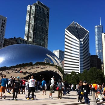 Cloud Gate - Public Art Near Me - Chicago, Illinois