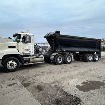 J V Auto Truck - Commercial Truck Repair Near Me - Belvidere, Illinois J V Auto Truck - Commercial Truck Repair Near Me - Belvidere, Illinois