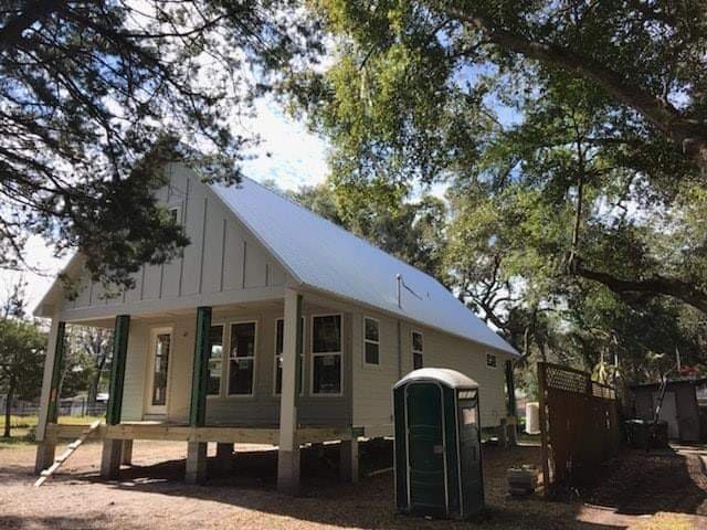 Slide of Discount Roofing of St Augustine