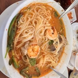 Channy's Kitchen - Ox tail and shrimp Pho